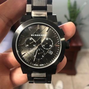 Burberry Men's The City Watch BU9902 / 42”